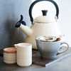 Le Creuset Fluitketel kone Shell Pink 1,6l - 2