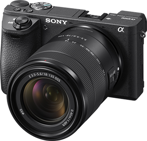 Sony E 18-135mm f/3.5-5.6 OSS - 5