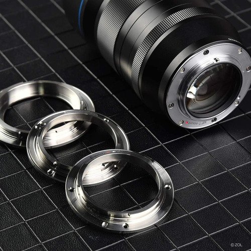 Sirui 35mm f/1.8 1.33X S35 Anamorphic Lens (L-Mount) - 5