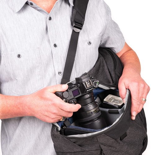 Think Tank Speedtop 30 Backpack Graphite - 18