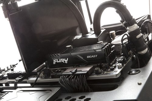 Kingston DDR4 KF432C16BB/16 - 12