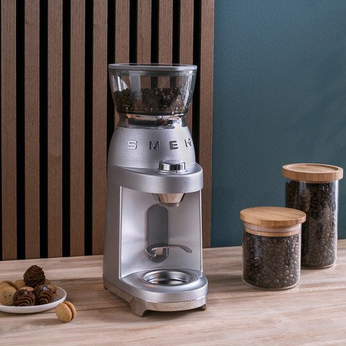 Smeg Koffiemolen Brushed Inox CGF02SSEU - 14