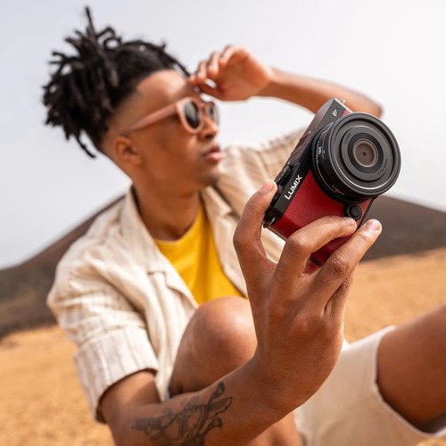 Panasonic Lumix S 26mm F8 - 5