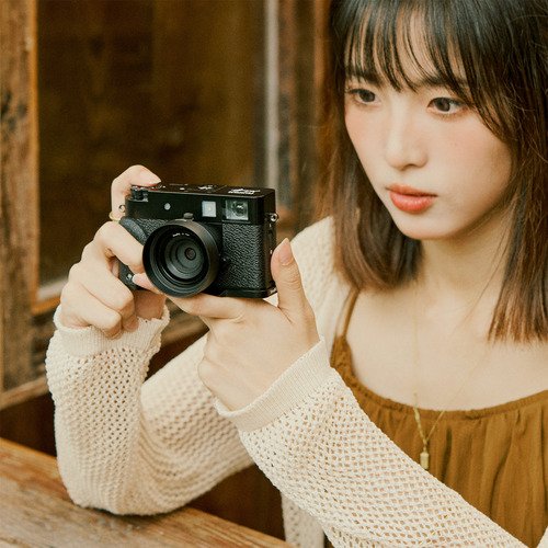SmallRig 5215 Lens Hood for Fujifilm X Half - Black - 5