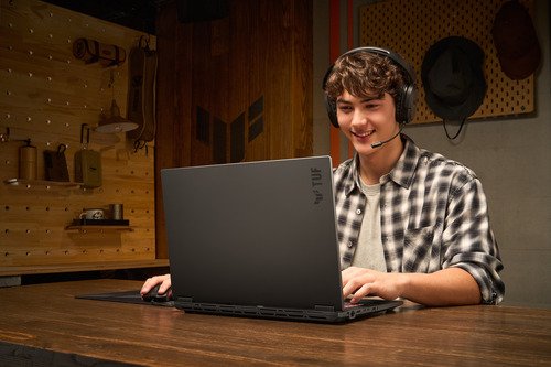 Asus TUF Gaming A18 FA808UH-S8013W - 13