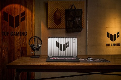 Asus TUF Gaming A18 FA808UH-S8013W - 14