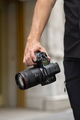 Canon RF 85mm F1.4 VCM - 23