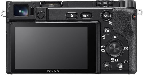 Sony A6100 + 16-50mm - 4