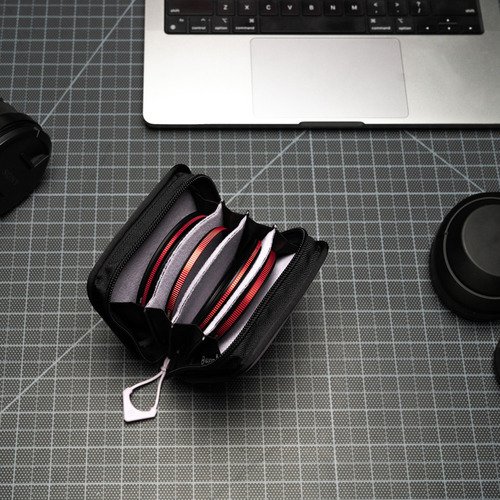 WANDRD Lens Filter Case Uyuni Purple - 3