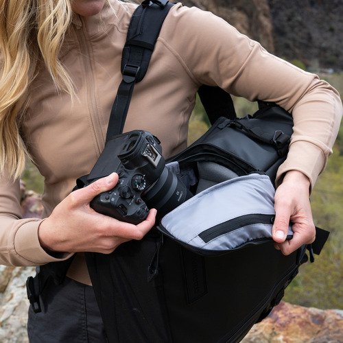 WANDRD PRVKE 21L Wasatch Green Photo Bundle V4 - 16