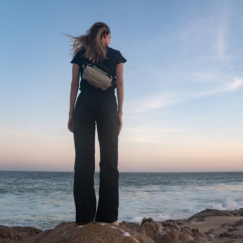 WANDRD Rogue Sling 3L Tan - 6