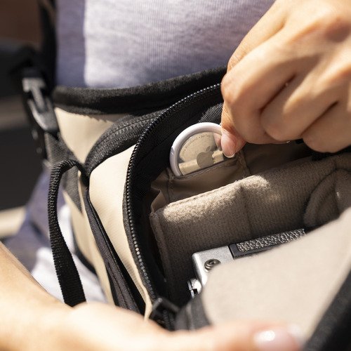 WANDRD Rogue Sling 4L Yuma Tan V2 - 5