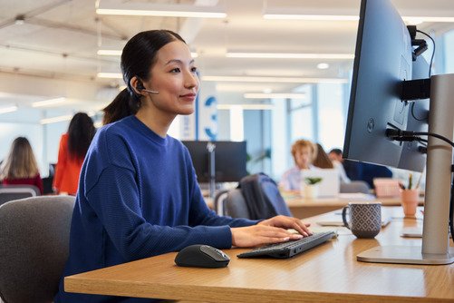 HP 700 Rechargeable Wireless Mouse - 13