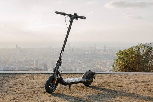 Segway Ninebot Kickscooter F2E - 2